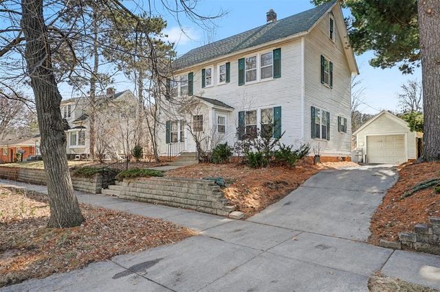 321 Roosevelt Avenue, Eau Claire, WI 54701