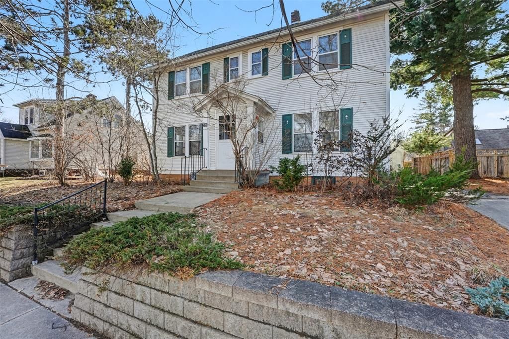 321 Roosevelt Avenue, Eau Claire, WI 54701
