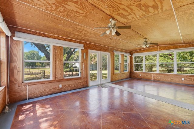 485 Pecan Falls, Canyon Lake, TX 78133