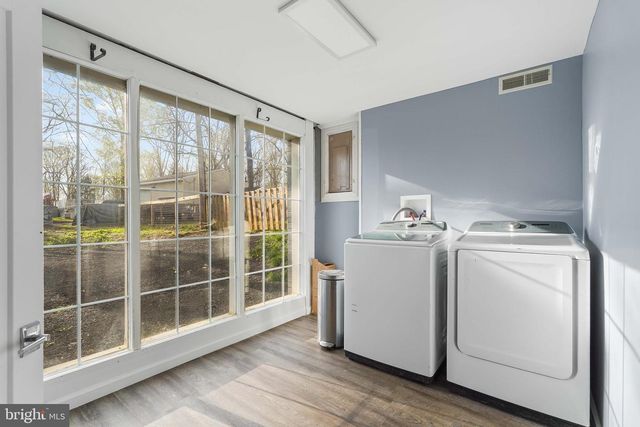 42 BEAVER LODGE RD, Stafford, VA 22556