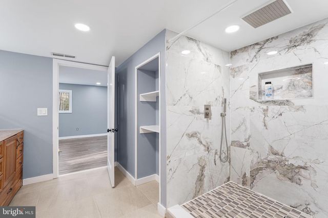 42 BEAVER LODGE RD, Stafford, VA 22556