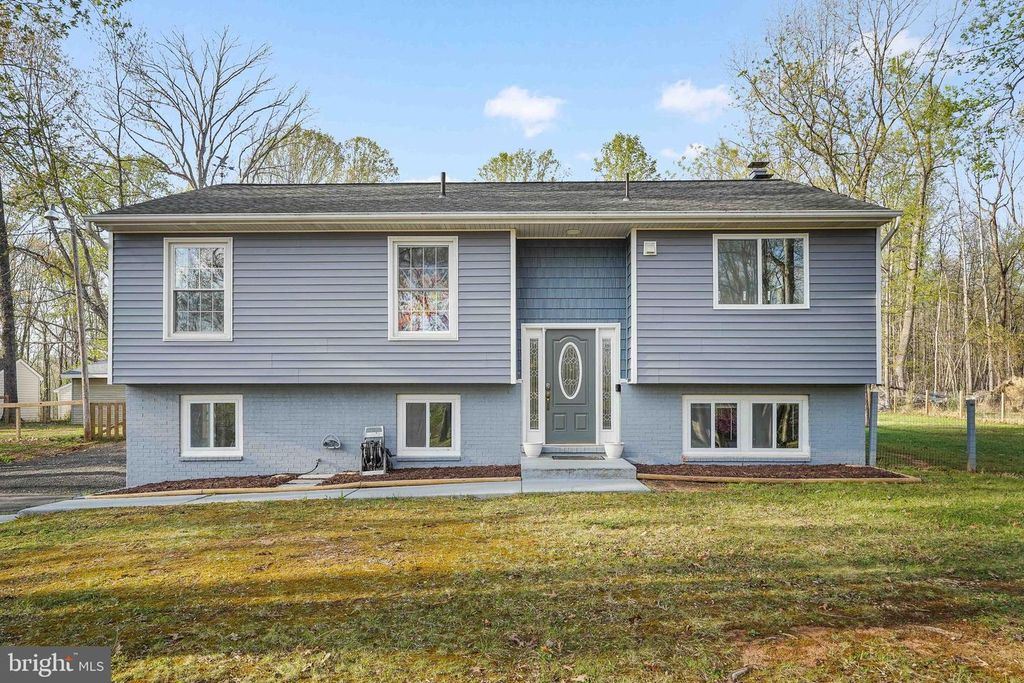 42 BEAVER LODGE RD, Stafford, VA 22556