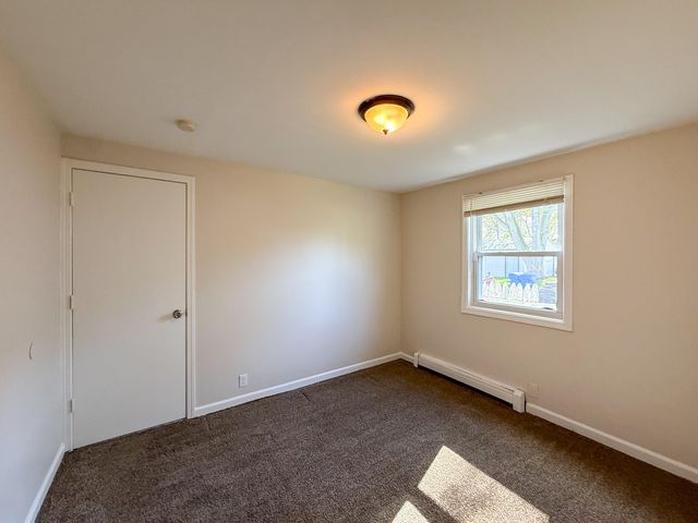 13460 Georgiana Avenue, Warren, MI 48089