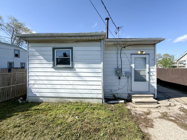 13460 Georgiana Avenue, Warren, MI 48089