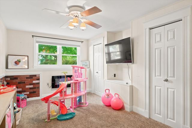 104 Center St., Groveland, MA 01834
