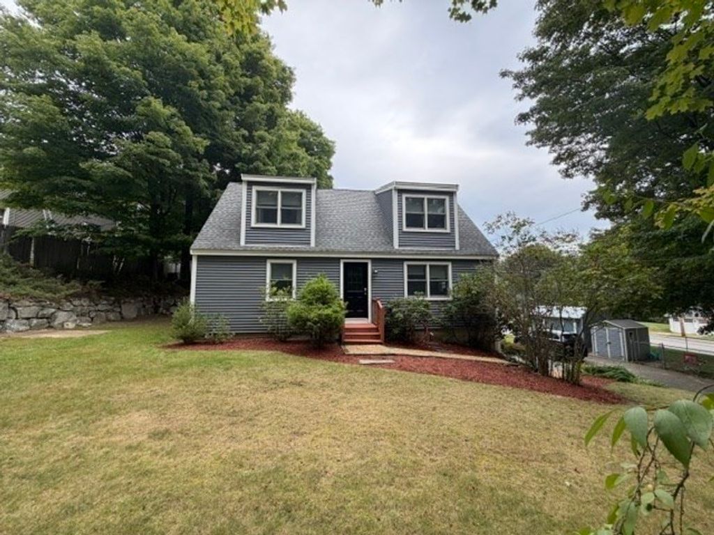 104 Center St., Groveland, MA 01834