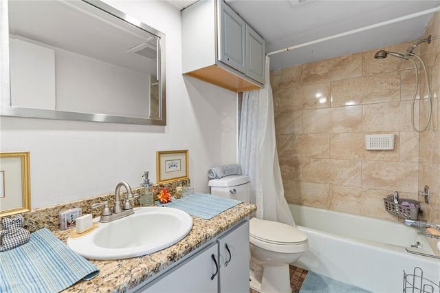 5106 26TH STREET COURT W, Bradenton, FL 34207