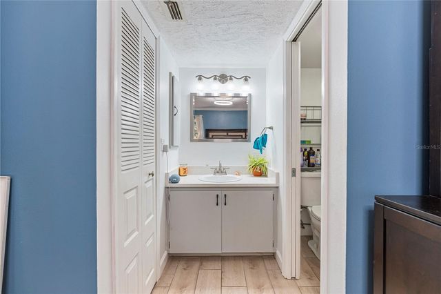 5106 26TH STREET COURT W, Bradenton, FL 34207