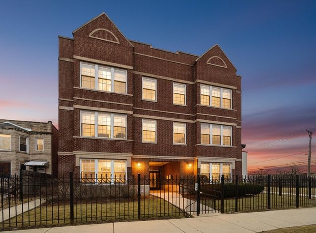 25 N Menard Avenue 2S, Chicago, IL 60644