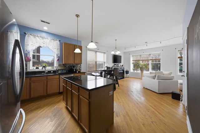25 N Menard Avenue 2S, Chicago, IL 60644