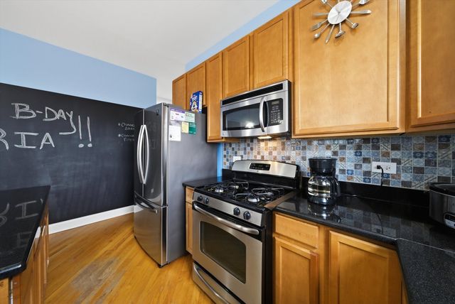 25 N Menard Avenue 2S, Chicago, IL 60644