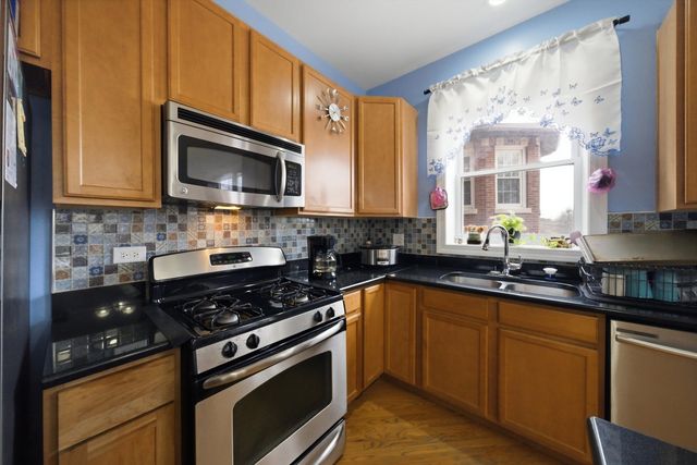 25 N Menard Avenue 2S, Chicago, IL 60644