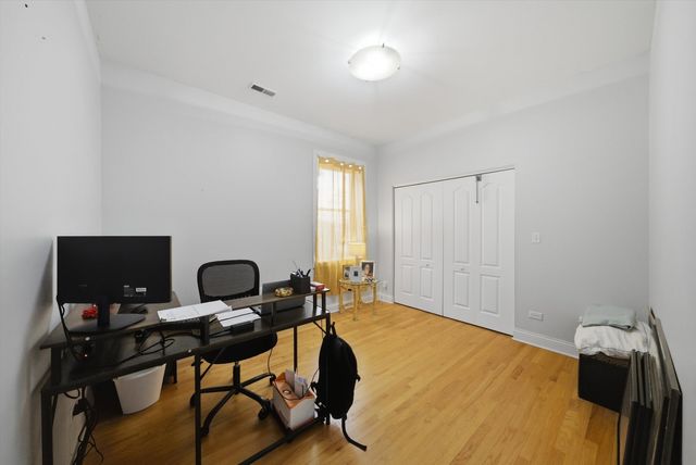 25 N Menard Avenue 2S, Chicago, IL 60644