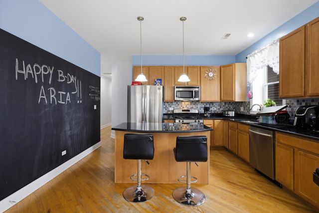 25 N Menard Avenue 2S, Chicago, IL 60644