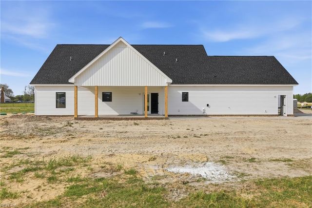 14002 Old Suffolk RD, Windsor, VA 23487