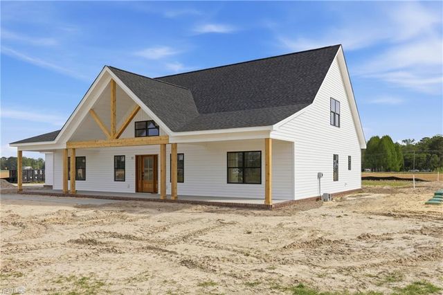 14002 Old Suffolk RD, Windsor, VA 23487