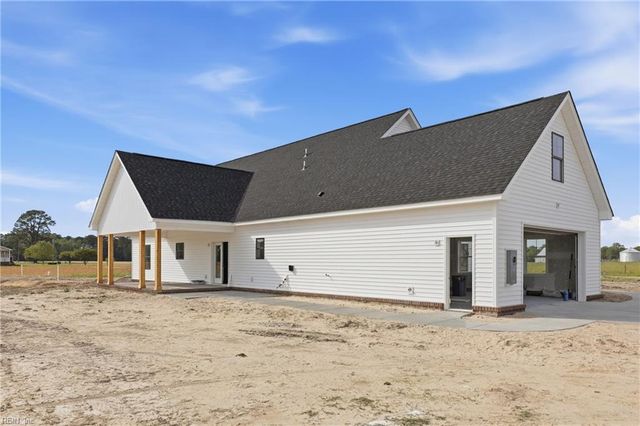 14002 Old Suffolk RD, Windsor, VA 23487