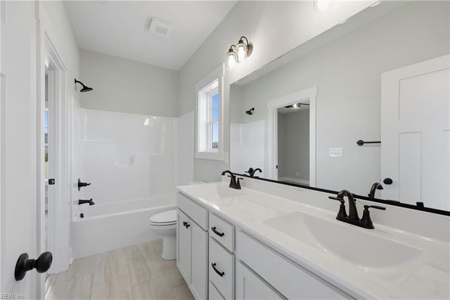 14002 Old Suffolk RD, Windsor, VA 23487