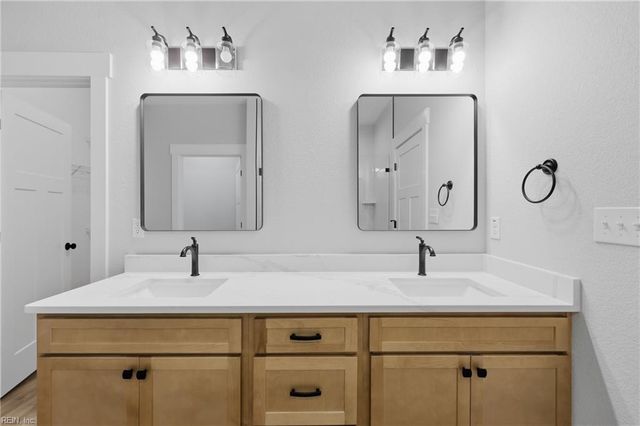14002 Old Suffolk RD, Windsor, VA 23487