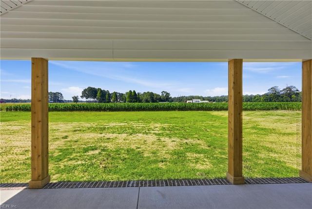 14002 Old Suffolk RD, Windsor, VA 23487