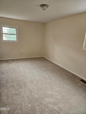 1834 Wendover Drive, Fayetteville, NC 28304