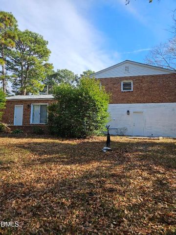 1834 Wendover Drive, Fayetteville, NC 28304