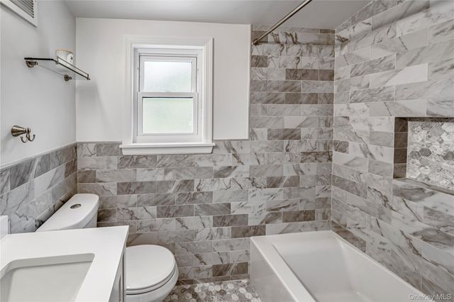 40 Wickford Road, New Rochelle, NY 10801