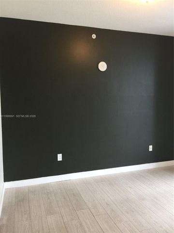 79 SW 12th St 1406-S, Miami, FL 33130