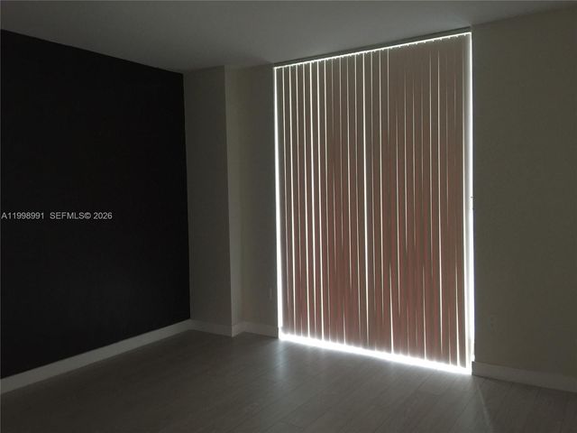 79 SW 12th St 1406-S, Miami, FL 33130