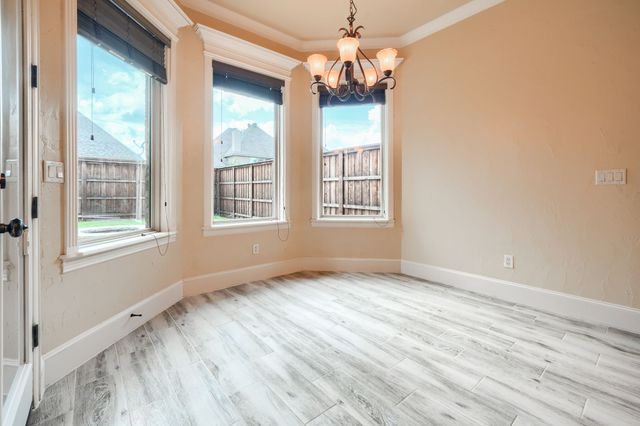 8009 Canyon Oak Drive, North Richland Hills, TX 76182