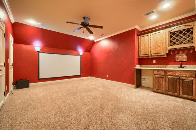 8009 Canyon Oak Drive, North Richland Hills, TX 76182