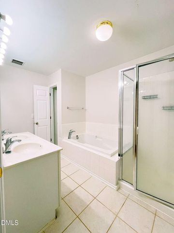 3040 Barrymore Street 108, Raleigh, NC 27603