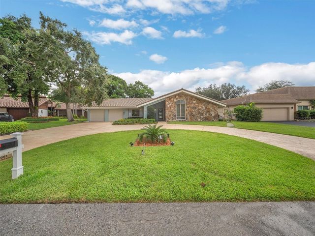 9651 CONCH SHELL MANOR, Plantation, FL 33324