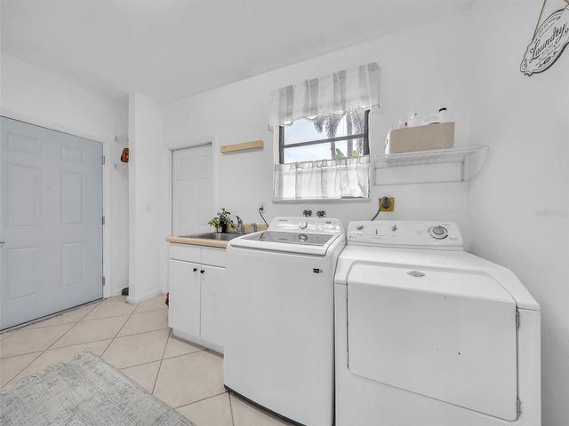 9651 CONCH SHELL MANOR, Plantation, FL 33324