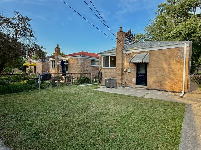 4508 S Keating Avenue, Chicago, IL 60632