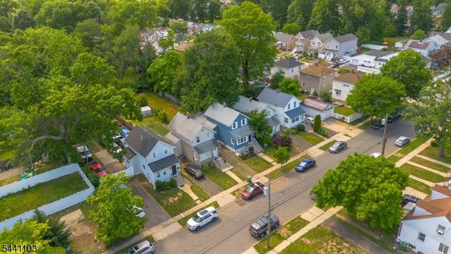 810 Spruce St, Roselle Boro, NJ 07203