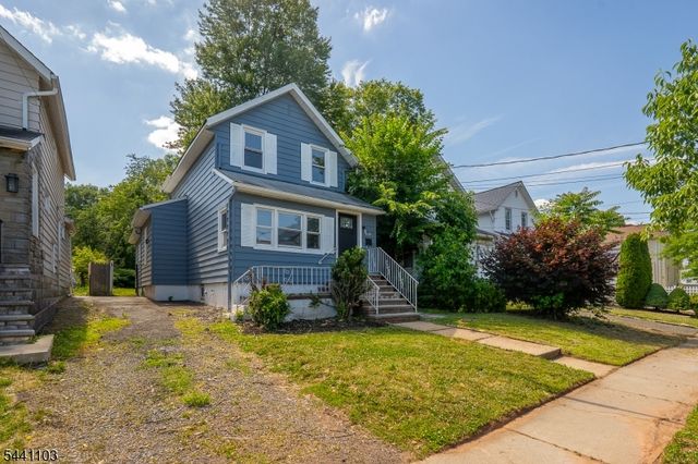 810 Spruce St, Roselle Boro, NJ 07203