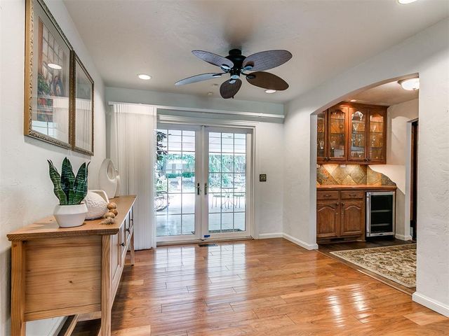 1108 Oak Tree Drive, Edmond, OK 73025