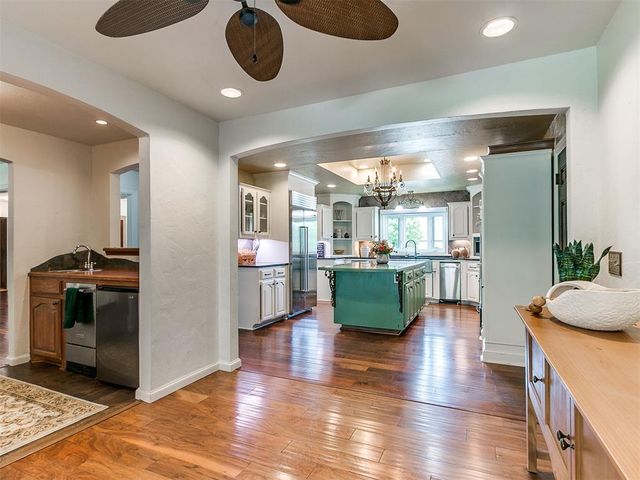 1108 Oak Tree Drive, Edmond, OK 73025