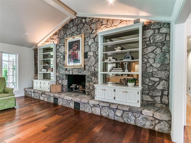 1108 Oak Tree Drive, Edmond, OK 73025