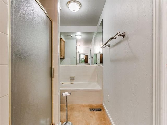 1108 Oak Tree Drive, Edmond, OK 73025