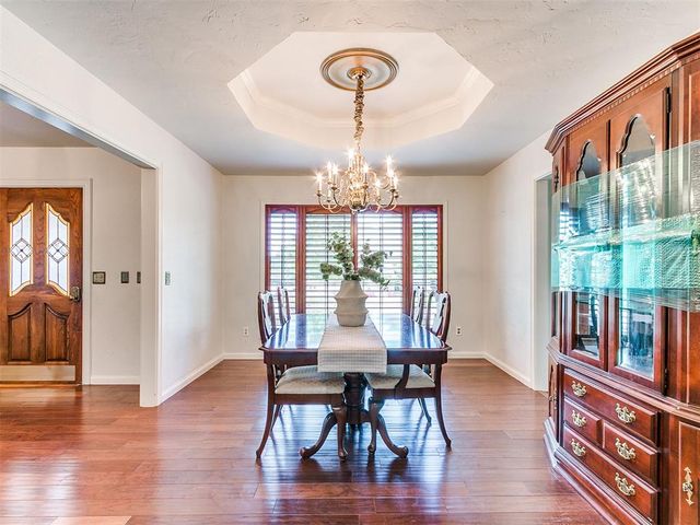 1108 Oak Tree Drive, Edmond, OK 73025