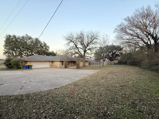 1200 E Franklin Street, Hillsboro, TX 76645