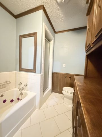 1200 E Franklin Street, Hillsboro, TX 76645