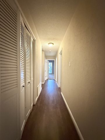 1200 E Franklin Street, Hillsboro, TX 76645