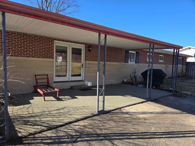 1755 S Kirby Road, Bloomington, IN 47401