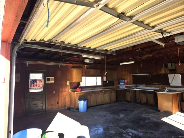 1755 S Kirby Road, Bloomington, IN 47401