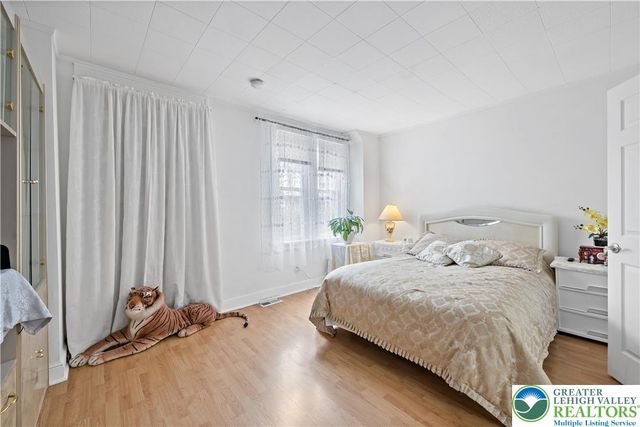 614 West Wilkes Barre Street, Easton, PA 18042