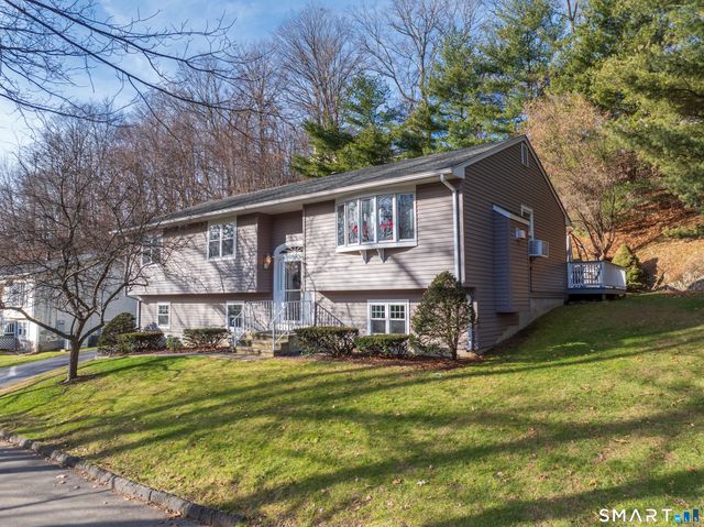 1192 North High Street, East Haven, CT 06512