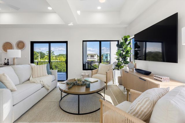 27433 Antigua Lane, Ramrod Key, FL 33042